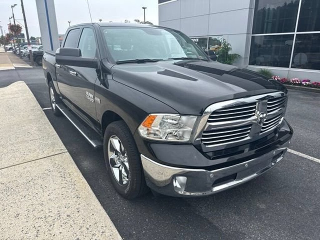 Certified 2018 Ram 1500 SLT CREW CAB SHORT BED TRUCK
