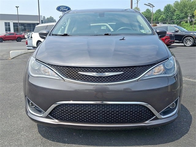 Used 2017 Chrysler Pacifica Touring Plus with VIN 2C4RC1BG8HR811271 for sale in Lemoyne, PA