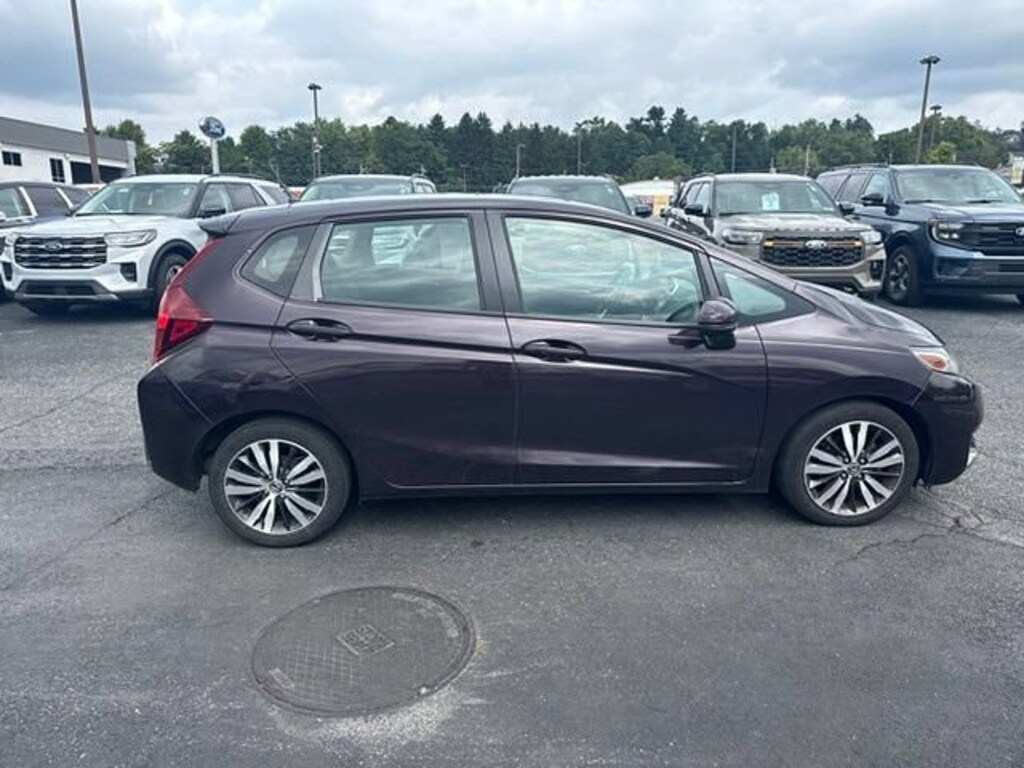 Used 2017 Honda Fit EX Hatchback