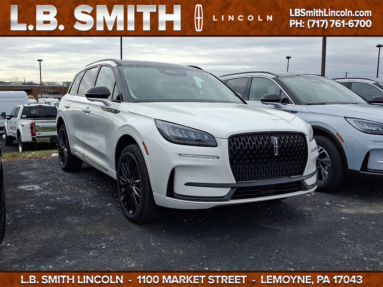 2026 Lincoln Corsair Premiere's photo