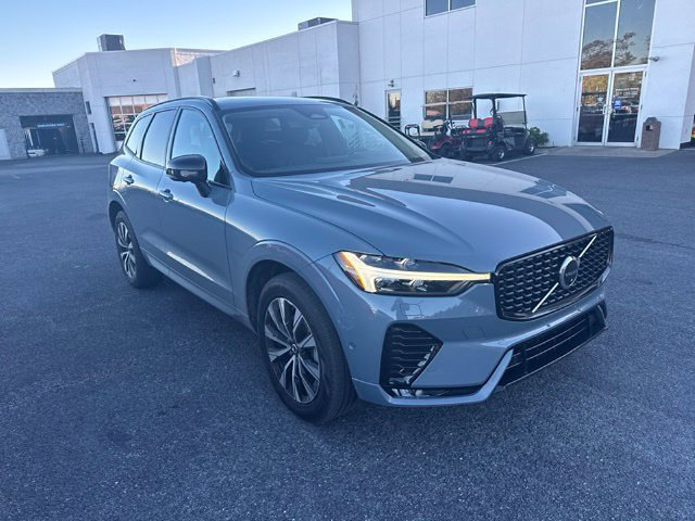 Used 2023 Volvo XC60 B5 Plus Dark Theme SUV