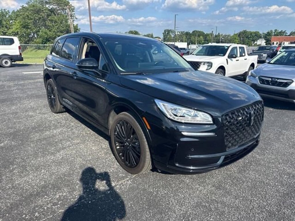 Certified 2025 Lincoln Corsair Reserve SUV