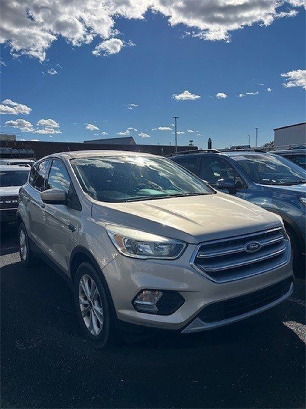 Used 2017 Ford Escape SE SUV