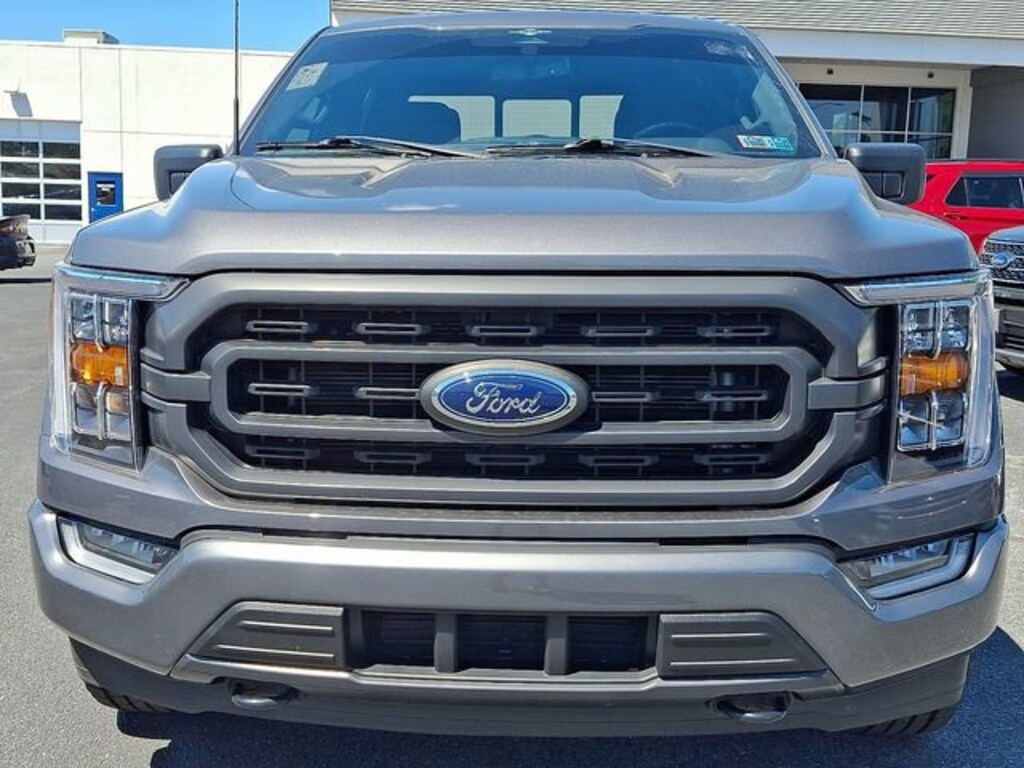 Used 2023 Ford F-150 XLT CREW CAB