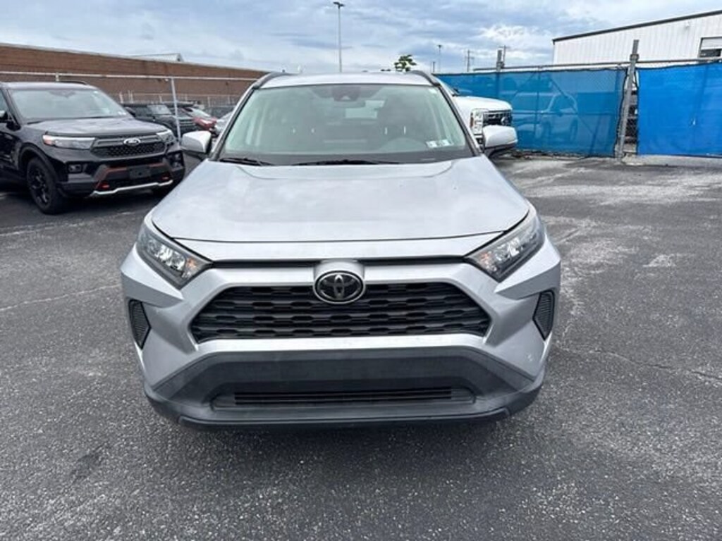 Used 2020 Toyota RAV4 LE SUV