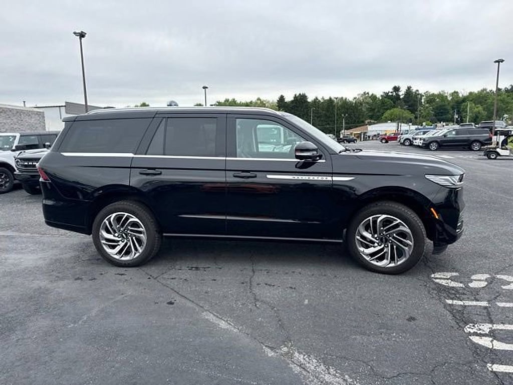 Used 2025 Lincoln Navigator Reserve SUV