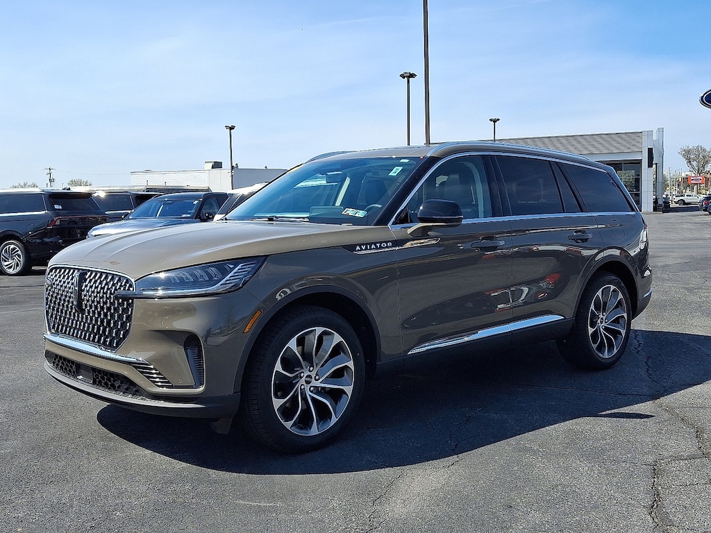 New 2026 Lincoln Aviator Premiere® SUV