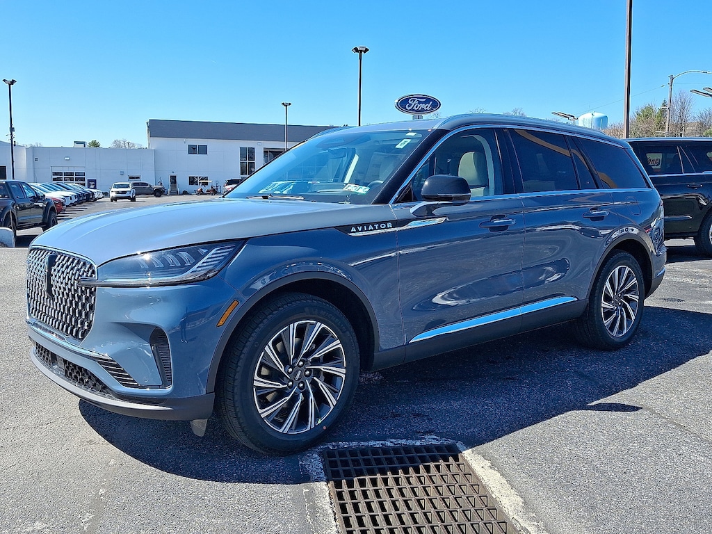New 2026 Lincoln Aviator Premiere® SUV