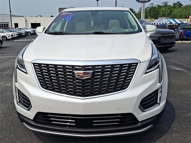 Used 2022 Cadillac XT5 Premium Luxury with VIN 1GYKNDRS1NZ121588 for sale in Lemoyne, PA