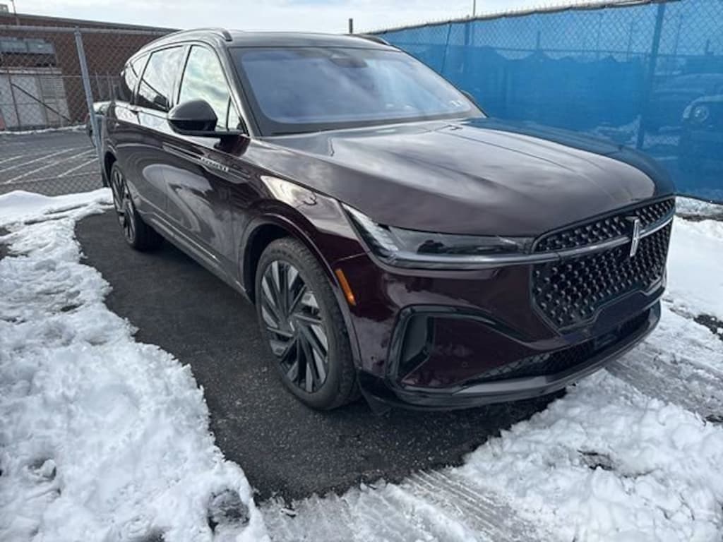 Used 2024 Lincoln Nautilus Reserve SUV