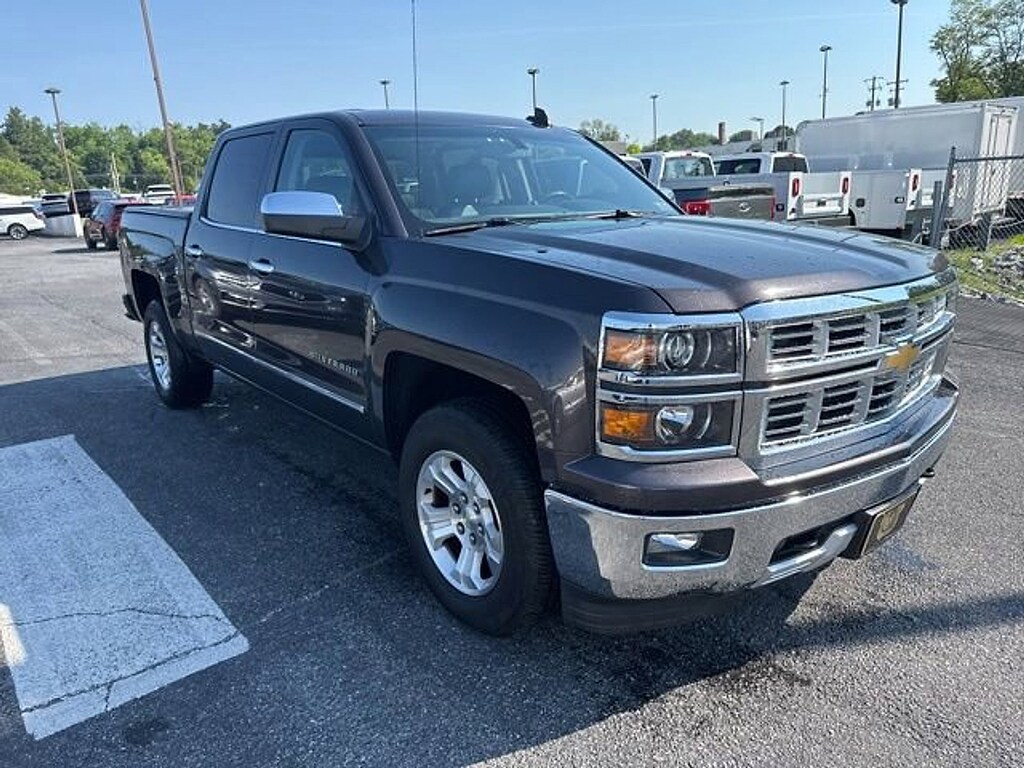 Used 2015 Chevrolet Silverado 1500 LTZ Crew Cab Short Bed Truck