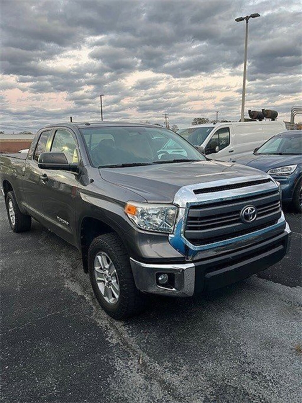 Used 2014 Toyota Tundra SR5 Crew Cab Short Bed Truck