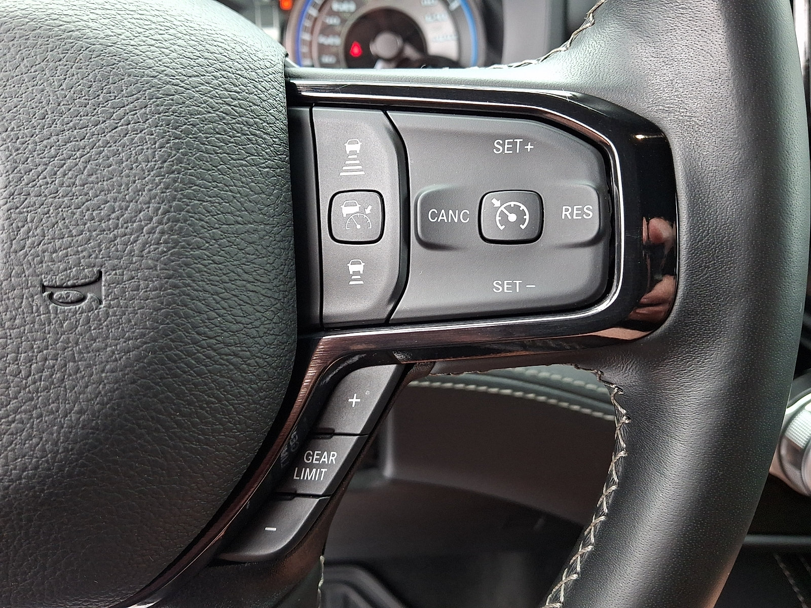 2022 RAM Ram 1500 Pickup Limited - Photo 24