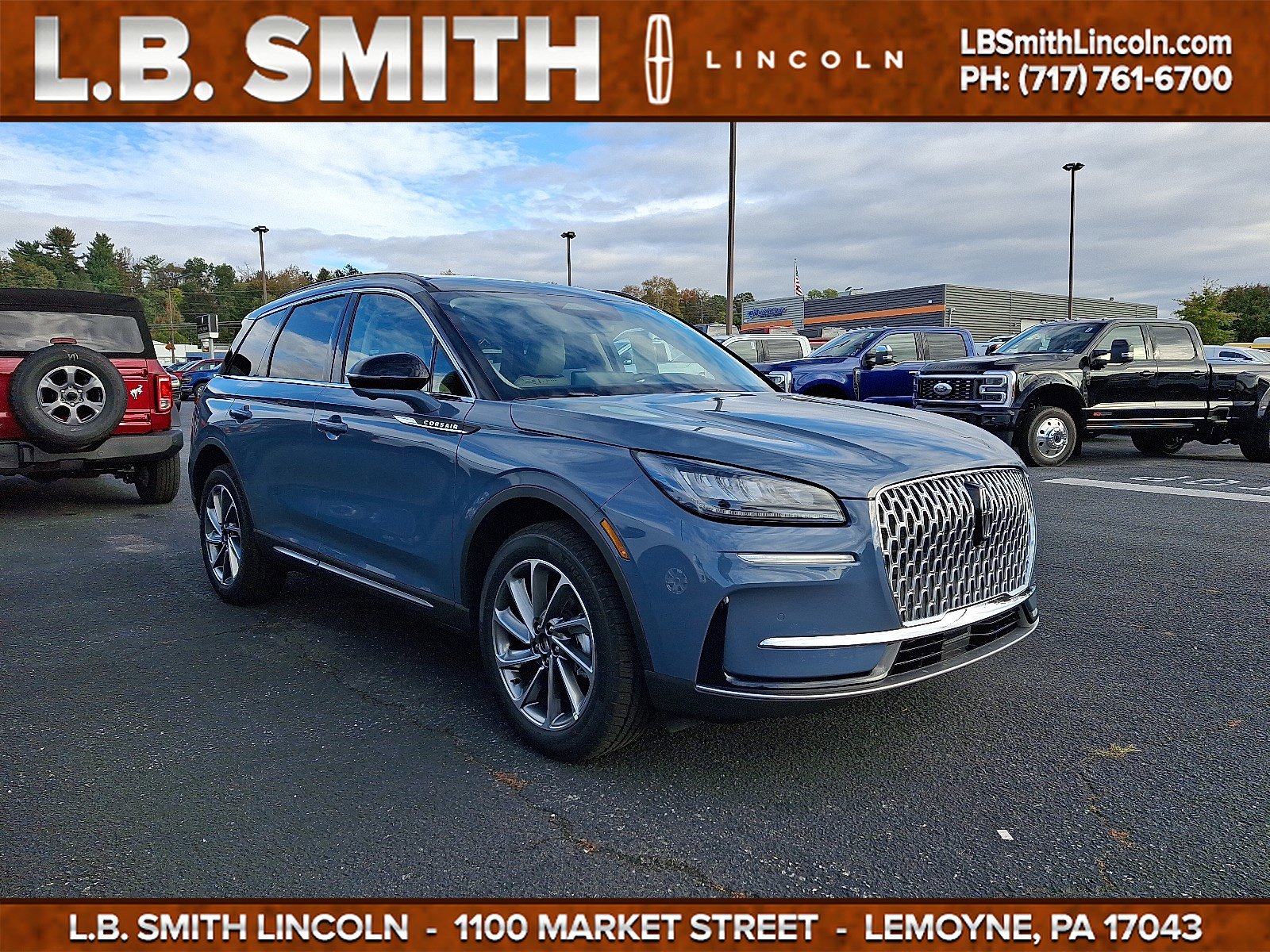 2026 Lincoln Corsair Premiere's photo