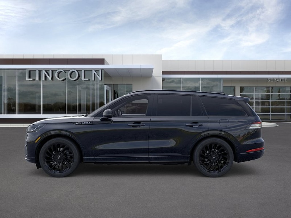 New 2026 Lincoln Aviator