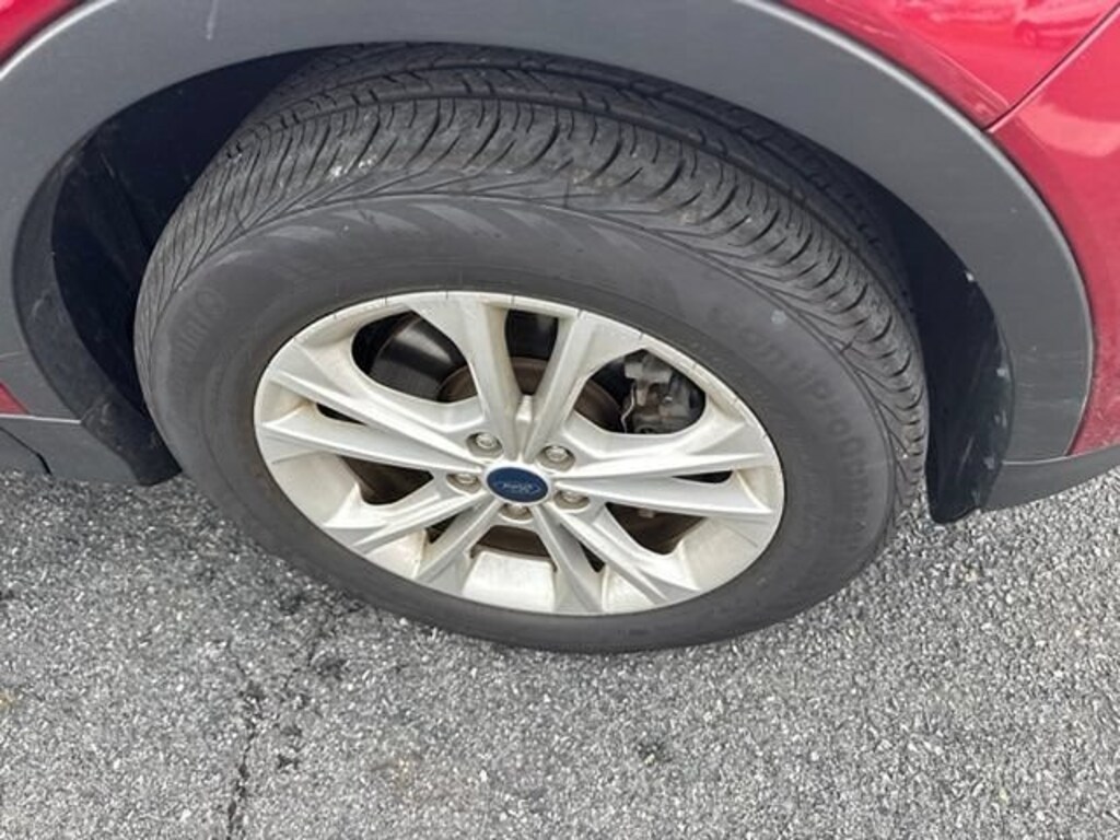 Certified 2019 Ford Escape SE SUV