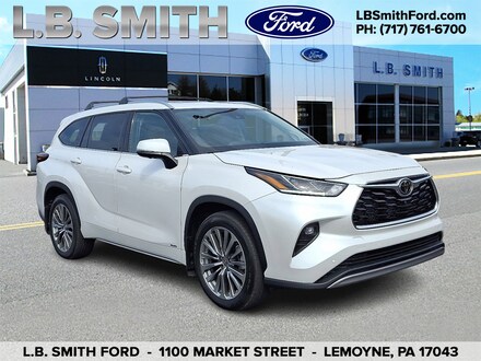 2025 Toyota Highlander Hybrid Limited 25th Edition SUV