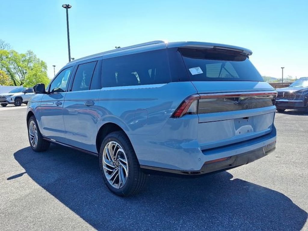 New 2026 Lincoln Navigator L Reserve L SUV