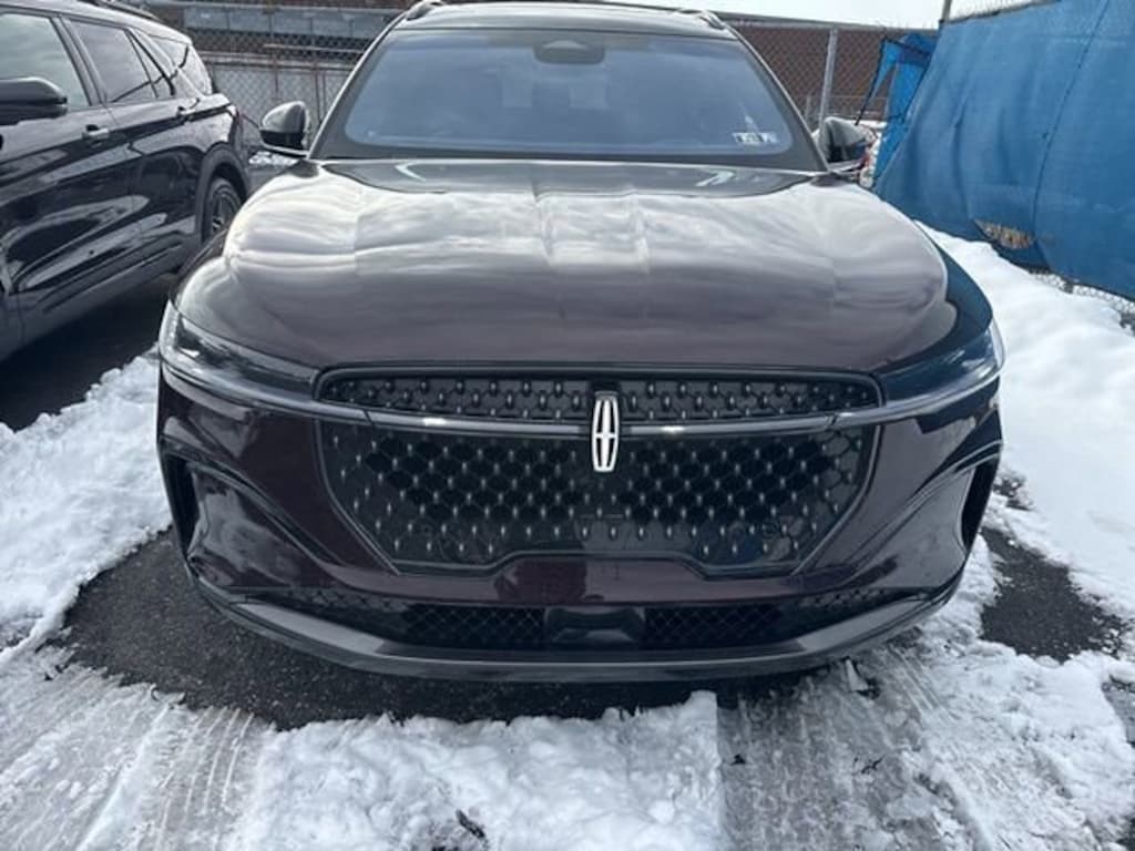 Used 2024 Lincoln Nautilus Reserve SUV