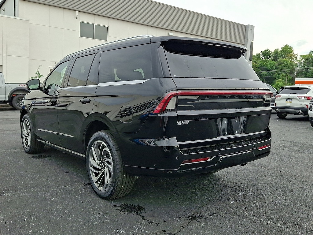 Certified 2025 Lincoln Navigator Reserve SUV