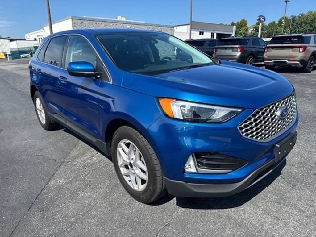 Used 2024 Ford Edge SEL SUV