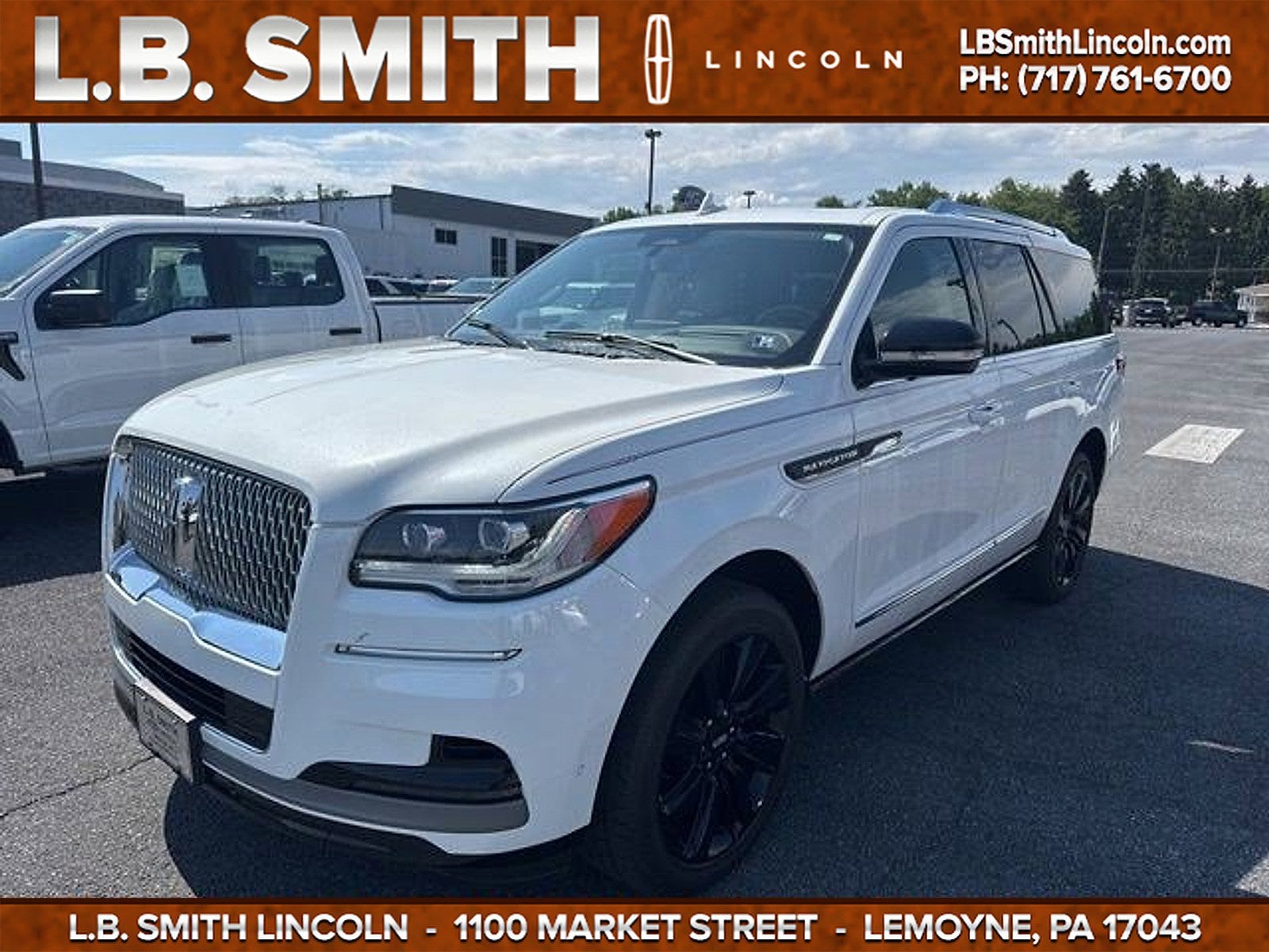 2023 Lincoln Navigator Reserve 4WD's photo