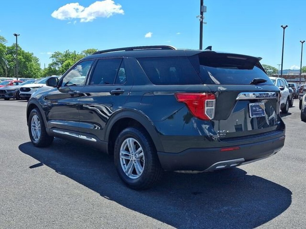 Used 2022 Ford Explorer XLT SUV