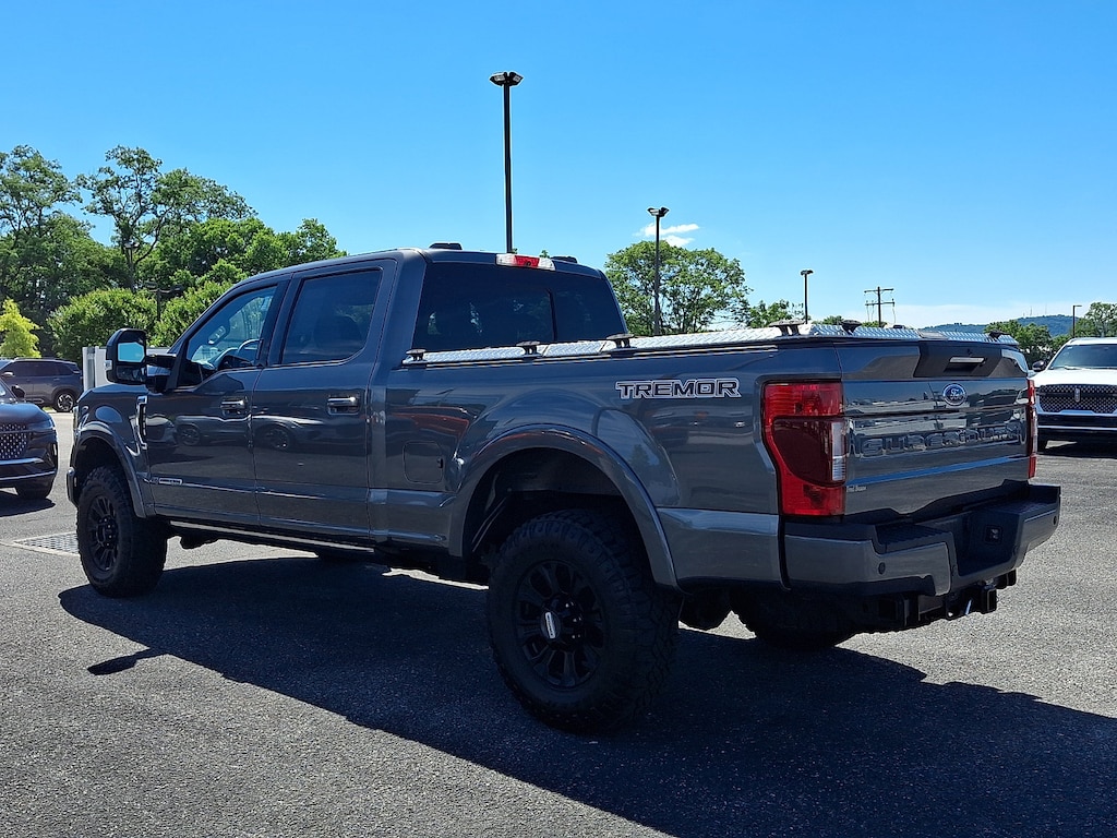 Certified 2022 Ford F-250 Lariat CREW CAB SHORT BED TRUCK