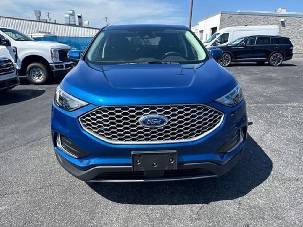Used 2024 Ford Edge SEL SUV
