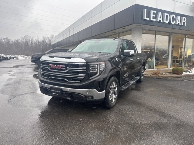 2025 GMC Sierra 1500 SLT's photo