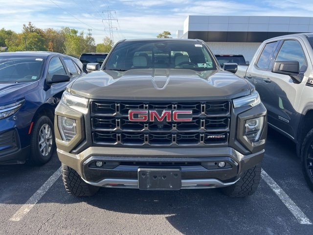 2024 Gmc Canyon AT4X photo 2