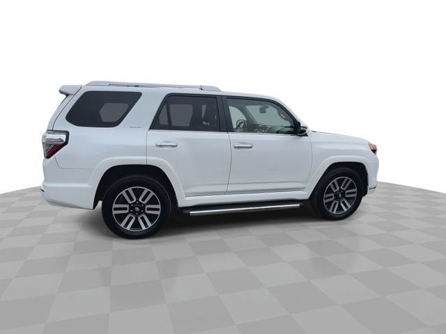 2018 Toyota 4Runner Limited - Photo 9