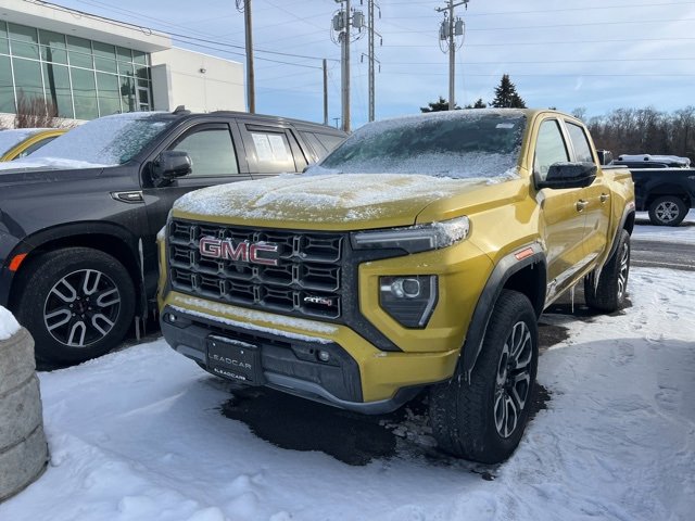 2023 GMC Canyon AT4's photo