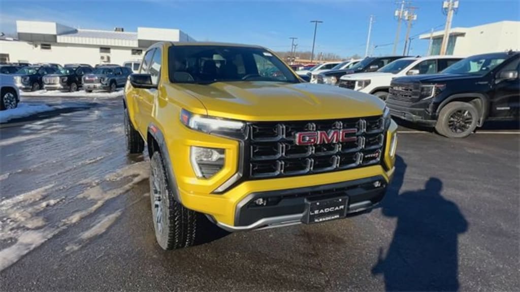 Used 2023 GMC Canyon AT4 Truck