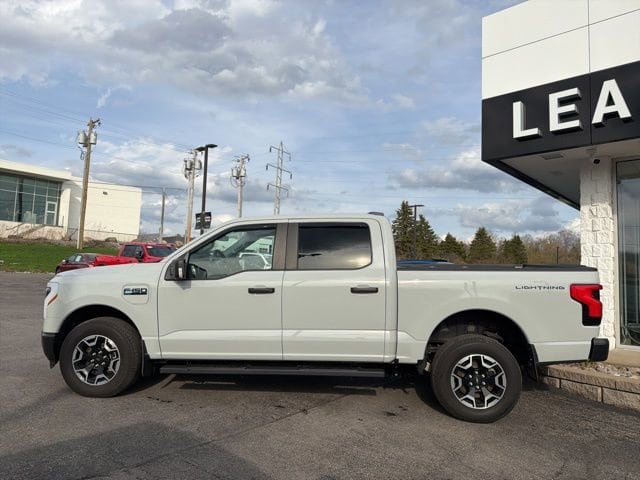 Used 2024 Ford F-150 Lightning Pro with VIN 1FTVW1BK0RWG08846 for sale in Utica, NY