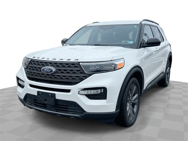 2022 Ford Explorer XLT's photo
