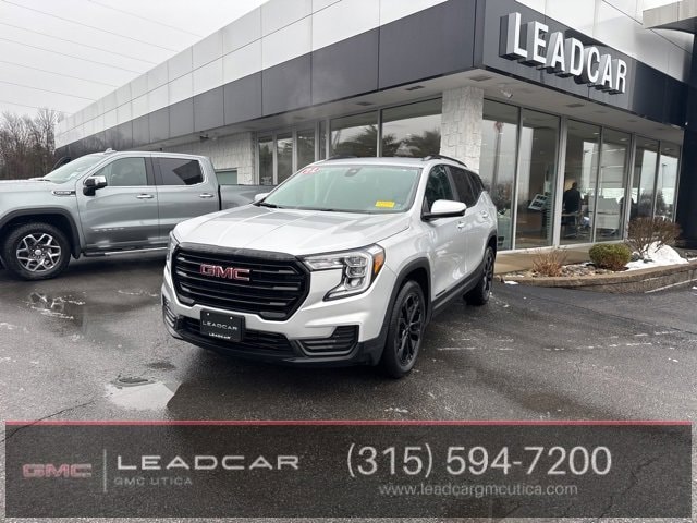 2022 GMC Terrain SLE's photo