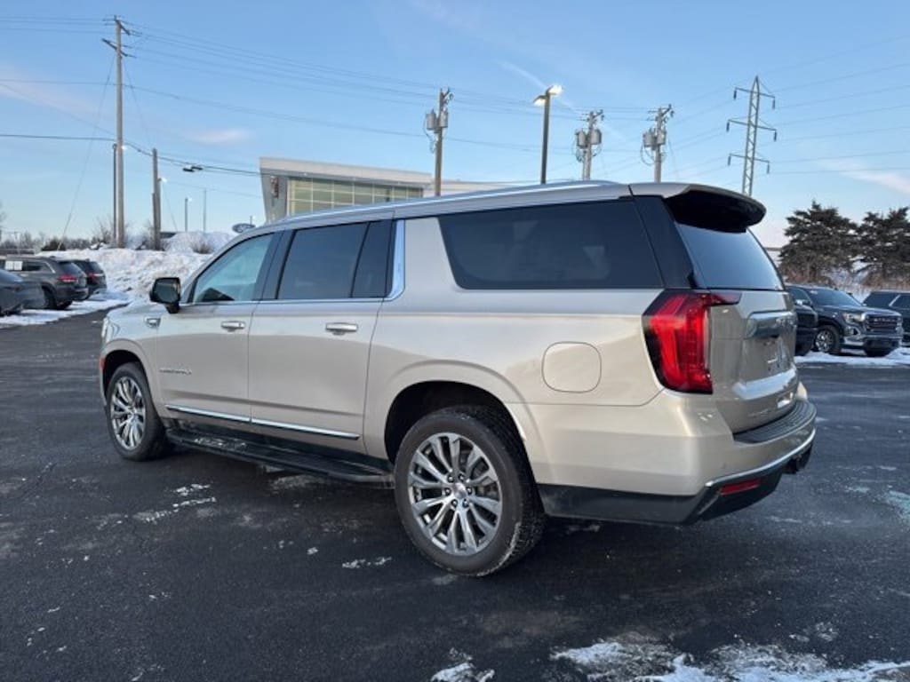 Used 2023 GMC Yukon XL Denali SUV