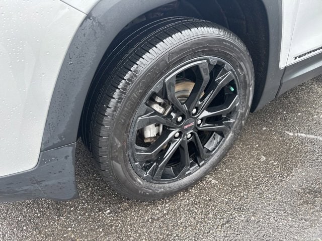 Used 2022 GMC Terrain SLE with VIN 3GKALTEVXNL172861 for sale in Utica, NY