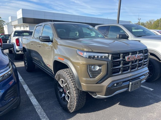 2024 Gmc Canyon AT4X photo 3
