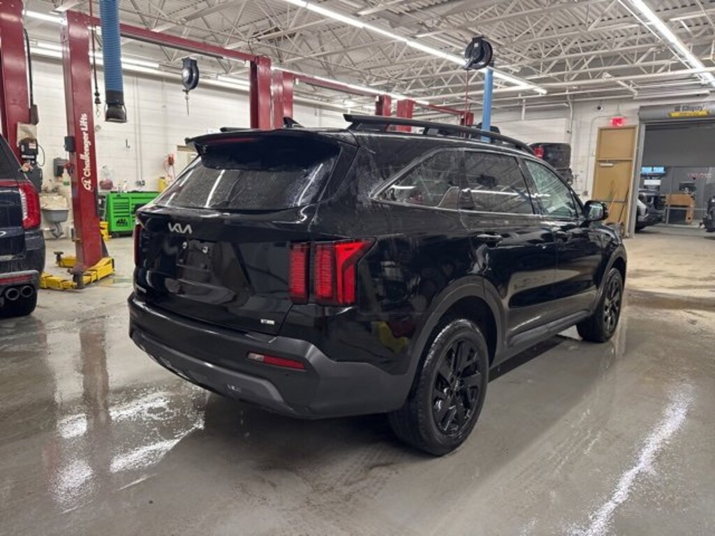 Used 2023 Kia Sorento X-Line S SUV