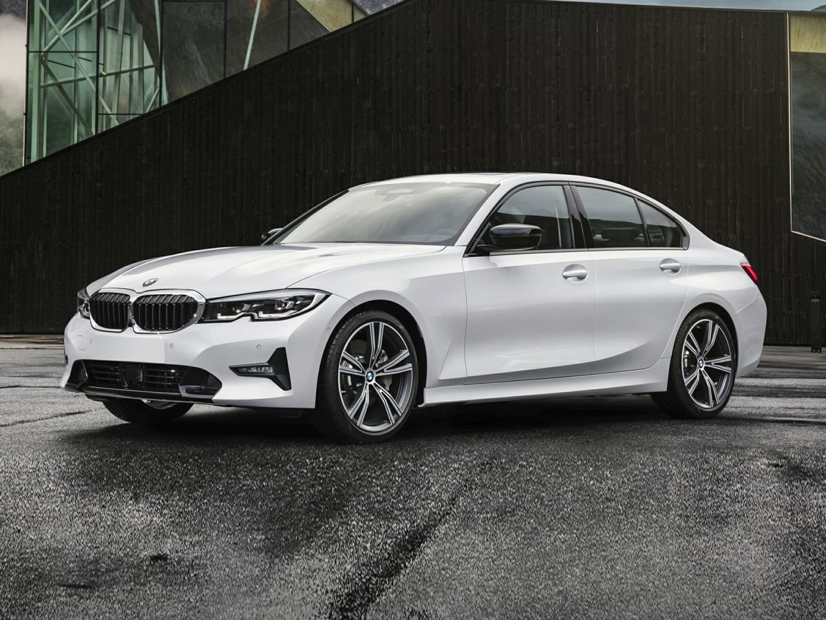 2021 BMW 3 Series 330i's photo