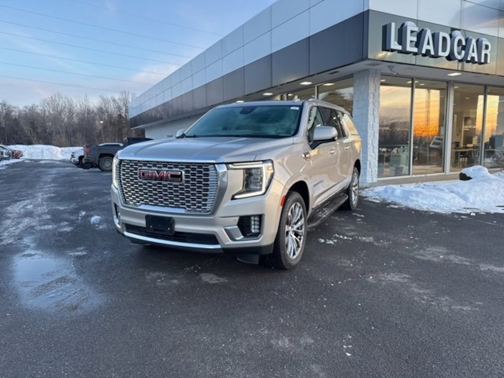 Used 2023 GMC Yukon XL Denali SUV
