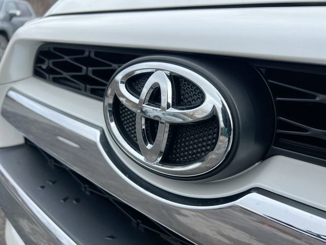 2018 Toyota 4Runner Limited - Photo 30