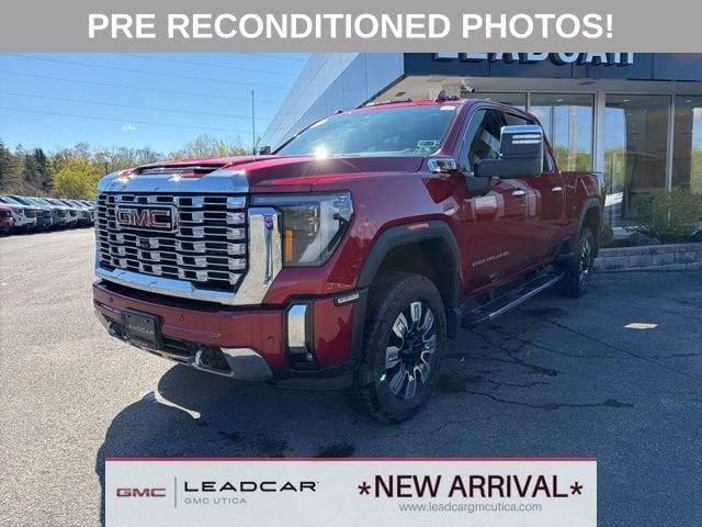 2024 GMC Sierra 4WD Crew Cab Standard Box Denali's photo