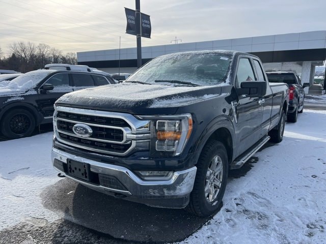 2023 Ford F-150 XLT's photo