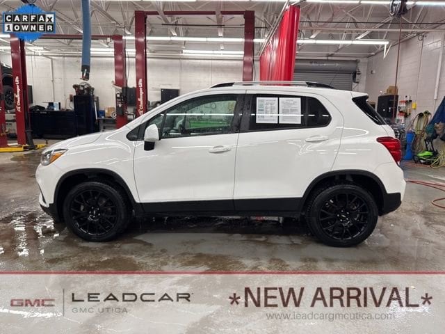 Used 2022 Chevrolet Trax LT with VIN KL7CJPSM2NB534709 for sale in Utica, NY