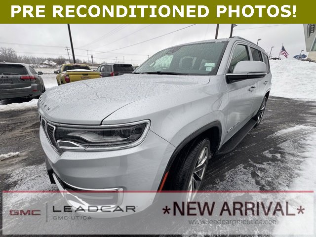 2022 Jeep Wagoneer Series II's photo