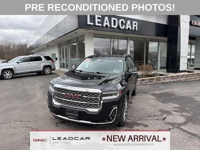 2023 GMC Acadia Denali AWD's photo