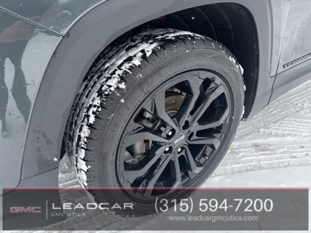 Used 2020 GMC Terrain SLE SUV